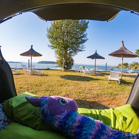 Camping Village Punta Navaccia Tuoro sul Trasimeno Ngoại thất bức ảnh
