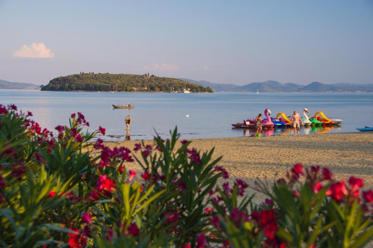 Camping Village Punta Navaccia Tuoro sul Trasimeno Ngoại thất bức ảnh