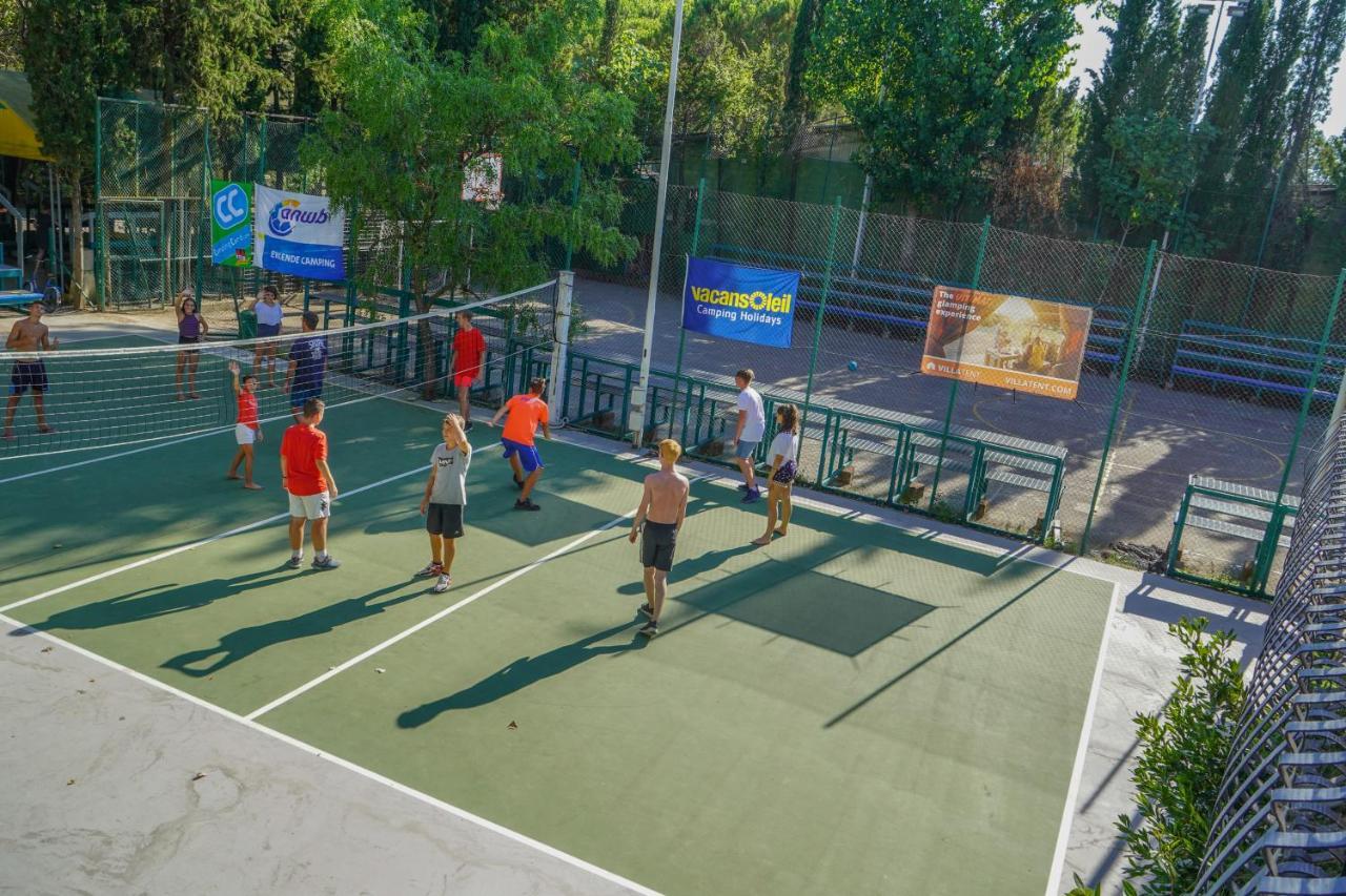 Camping Village Punta Navaccia Tuoro sul Trasimeno Ngoại thất bức ảnh