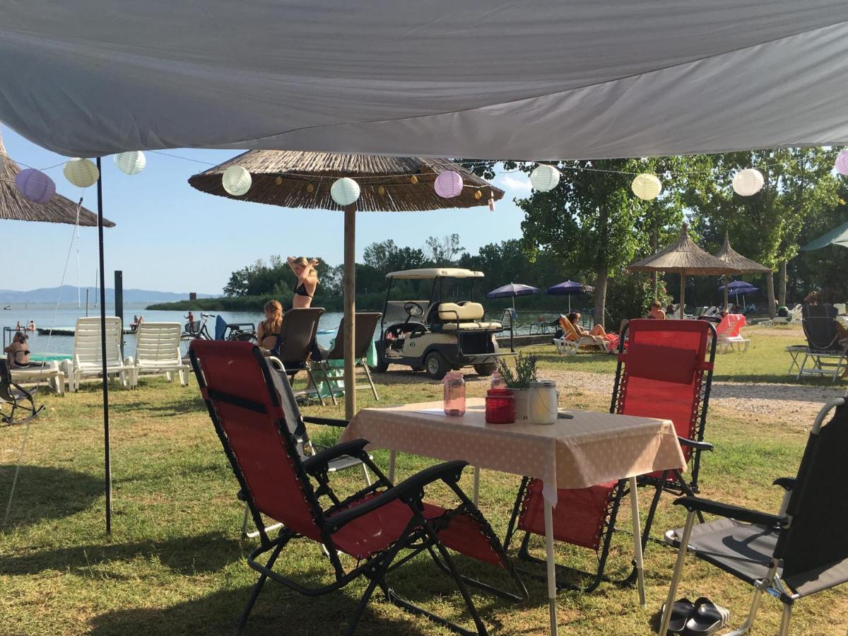 Camping Village Punta Navaccia Tuoro sul Trasimeno Ngoại thất bức ảnh